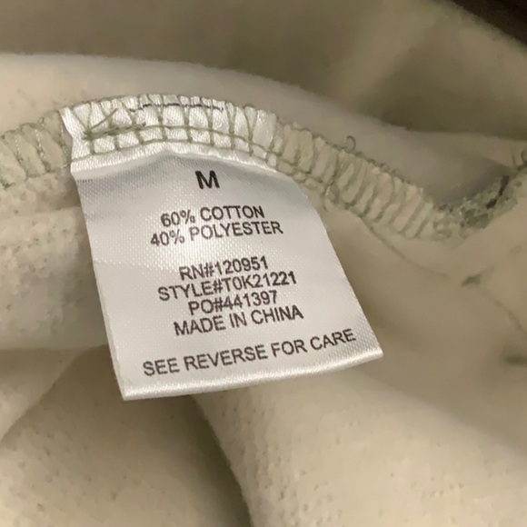 HIPPIE Rose Camo sweatshirt with side split. Long sleeves. Size M - Picture 7 of 8